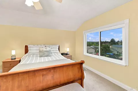Bedroom - 133 Stratford St, Vallejo, CA 94591 photo 10 of 15