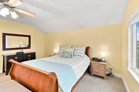 Bedroom - 133 Stratford St, Vallejo, CA 94591 photo 8 of 15