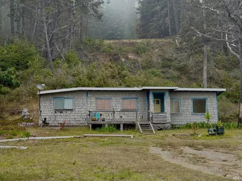 21001 Highway 1, Jenner, CA 95450 photo 3