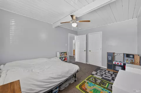 Bedroom - 1031 Harding St, Fairfield, CA 94533 photo 4 of 4