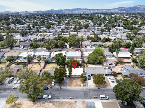 View/Area - 1031 Harding St, Fairfield, CA 94533 photo 4 of 7