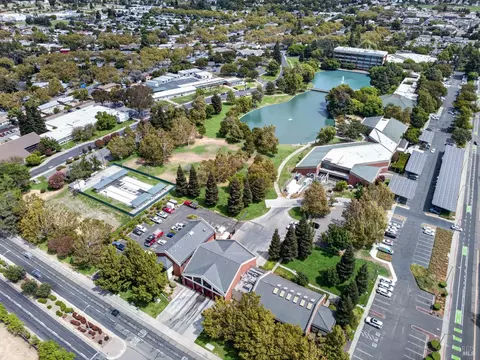 View/Area - 1031 Harding St, Fairfield, CA 94533 photo 6 of 7