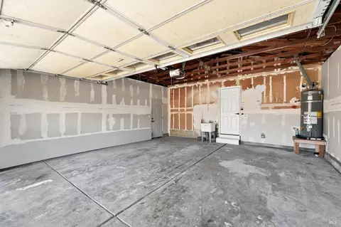 Other - 640 E Creekside Cir, Dixon, CA 95620 photo 11 of 12