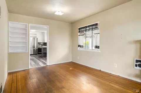 Living - 2965 Hayman Ave, Vallejo, CA 94591 photo 8 of 9