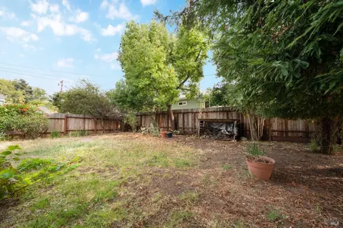 Exterior - 2965 Hayman Ave, Vallejo, CA 94591 photo 9 of 11