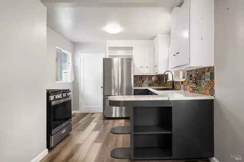 Kitchen - 2965 Hayman Ave, Vallejo, CA 94591 photo 2 of 5