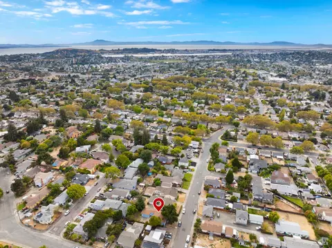 View/Area - 2965 Hayman Ave, Vallejo, CA 94591 photo 5 of 8