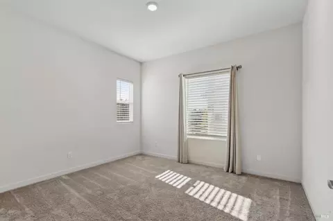 Bedroom - 1065 St Olaf Ct, Dixon, CA 95620 photo 6 of 7
