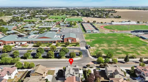 View/Area - 1065 St Olaf Ct, Dixon, CA 95620 photo 6 of 9