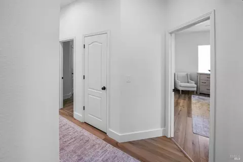 Entry Way - 365 Rennert Way, Dixon, CA 95620 photo 6 of 8
