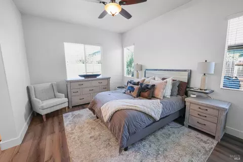 Bedroom - 365 Rennert Way, Dixon, CA 95620 photo 1 of 5
