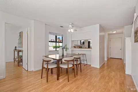 Dining - 141 Nantucket Ln, Vallejo, CA 94590 photo 3 of 3