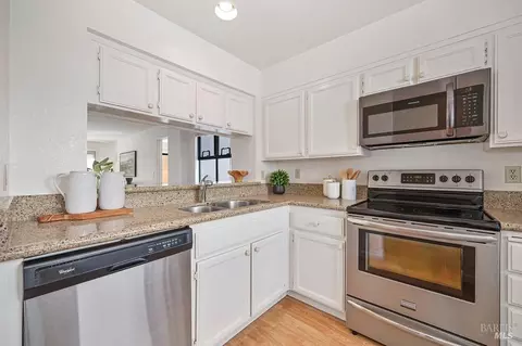 Kitchen - 141 Nantucket Ln, Vallejo, CA 94590 photo 1 of 3
