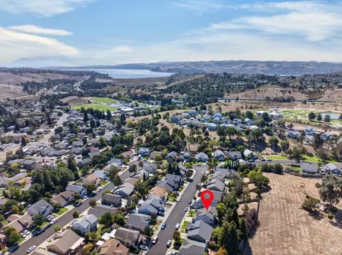 View/Area - 121 Sunnyglen Dr, Vallejo, CA 94591 photo 4 of 7