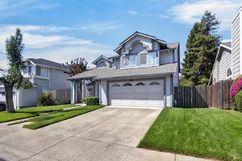 Exterior - 121 Sunnyglen Dr, Vallejo, CA 94591 photo 13 of 17