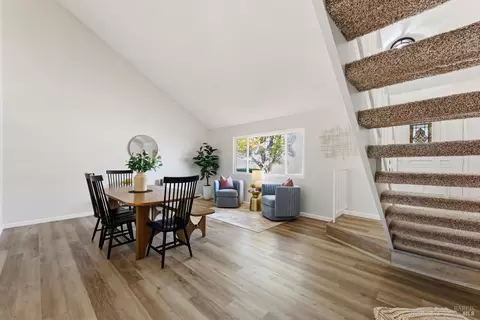 Dining - 2273 Ross Pl, Fairfield, CA 94533 photo 2 of 3
