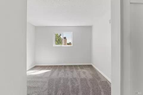 Bedroom - 2273 Ross Pl, Fairfield, CA 94533 photo 6 of 7