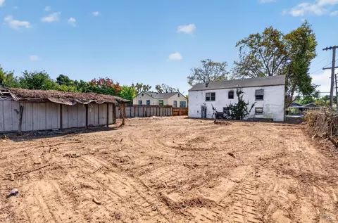 Exterior - 1518 Alabama St, Vallejo, CA 94590 photo 4 of 5
