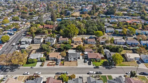 View/Area - 34 Hermosa Ave, Vallejo, CA 94590 photo 7 of 8