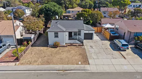 View/Area - 34 Hermosa Ave, Vallejo, CA 94590 photo 6 of 8