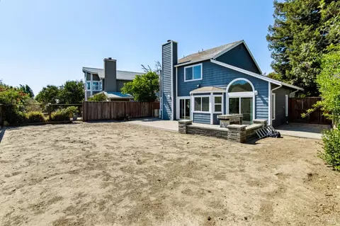 Exterior - 124 Brigantine Rd, Vallejo, CA 94591 photo 8 of 10