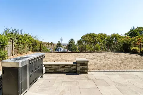 Exterior - 124 Brigantine Rd, Vallejo, CA 94591 photo 10 of 10