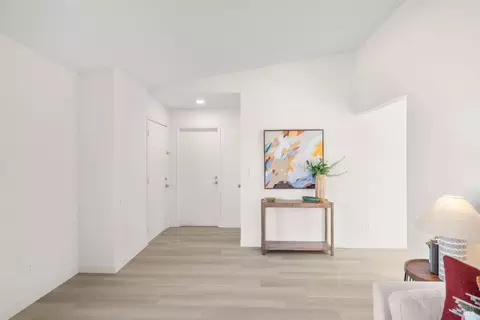 Entry Way - 166 Somerville Dr, Vacaville, CA 95687 photo 2 of 4