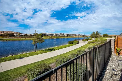 View/Area - 2341 Waterside Dr, Fairfield, CA 94533 photo 6 of 6