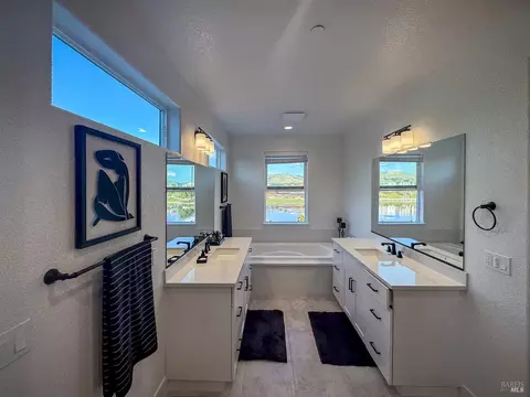 Bath - 2341 Waterside Dr, Fairfield, CA 94533 photo 7 of 7