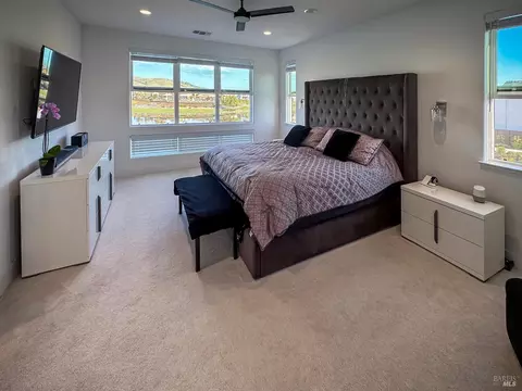 Bedroom - 2341 Waterside Dr, Fairfield, CA 94533 photo 11 of 11