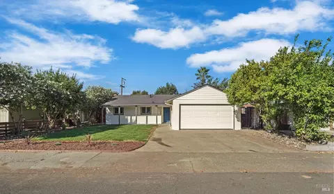 Exterior - 953 Brookwood Ave, Vallejo, CA 94591 photo 3 of 14