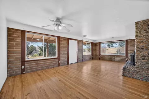 Living - 4355 Morse Ln, Winters, CA 95694 photo 5 of 5