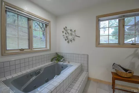Bath - 3368 Hidden Valley Ln, Fairfield, CA 94534 photo 9 of 13