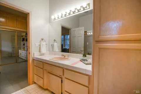 Bath - 3368 Hidden Valley Ln, Fairfield, CA 94534 photo 4 of 13