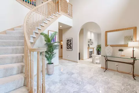 Entry Way - 3368 Hidden Valley Ln, Fairfield, CA 94534 photo 7 of 12