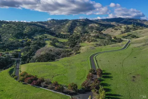 View/Area - 3368 Hidden Valley Ln, Fairfield, CA 94534 photo 4 of 5