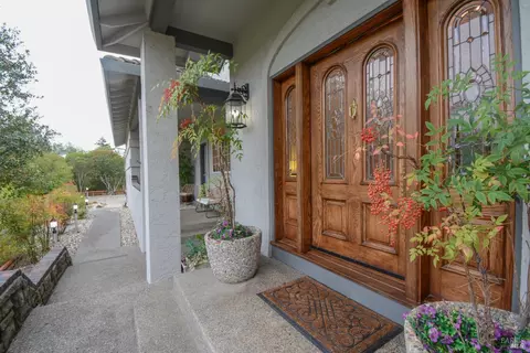 Entry Way - 3368 Hidden Valley Ln, Fairfield, CA 94534 photo 1 of 12