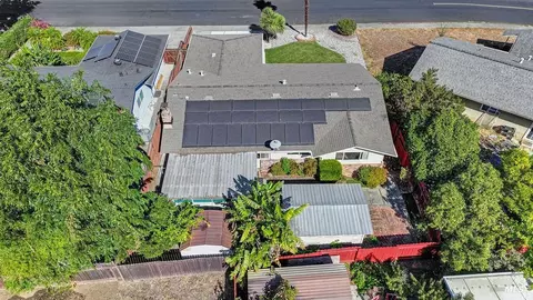 View/Area - 217 Arrowhead Dr, Vacaville, CA 95687 photo 3 of 12