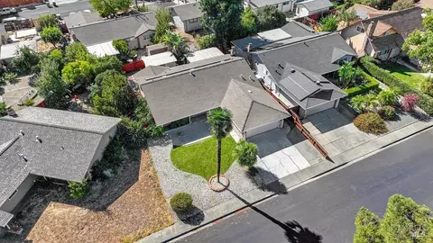 View/Area - 217 Arrowhead Dr, Vacaville, CA 95687 photo 12 of 12