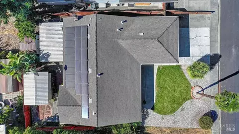 View/Area - 217 Arrowhead Dr, Vacaville, CA 95687 photo 1 of 12