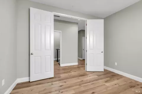 Entry Way - 5208 Plye Ct, Fairfield, CA 94533 photo 7 of 8