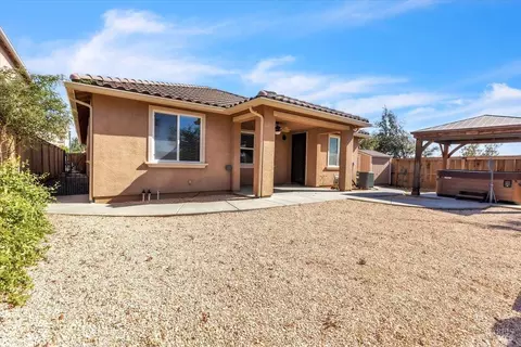 Exterior - 5208 Plye Ct, Fairfield, CA 94533 photo 9 of 10