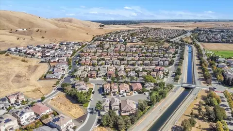 View/Area - 5208 Plye Ct, Fairfield, CA 94533 photo 12 of 15
