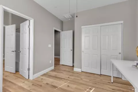 Entry Way - 5208 Plye Ct, Fairfield, CA 94533 photo 4 of 8