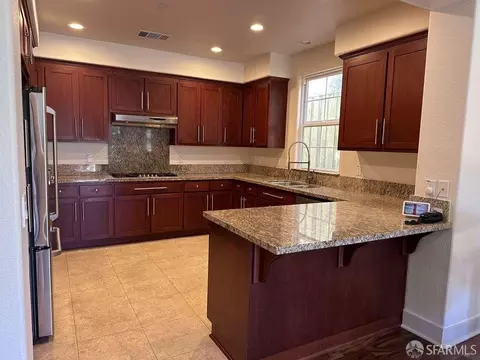 371 Sycamore St, Pacifica, CA 94044 photo 6