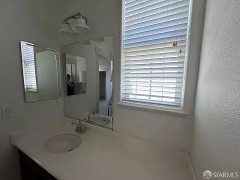 371 Sycamore St, Pacifica, CA 94044 photo 18