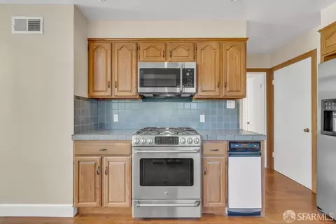 851 Taylor Blvd, Millbrae, CA 94030 photo 9
