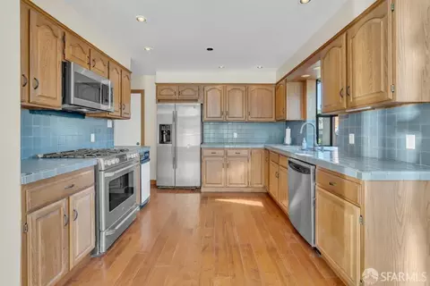 851 Taylor Blvd, Millbrae, CA 94030 photo 11
