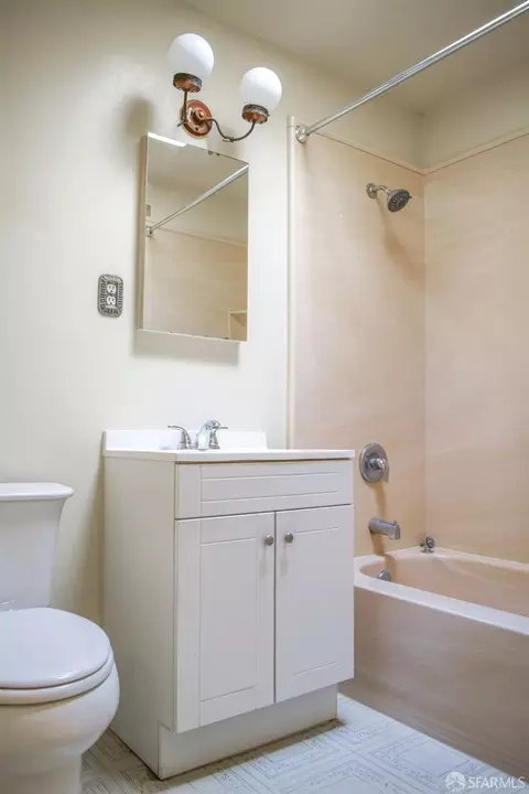 Bath - 23 Wavecrest Dr, Daly City, CA 94015 photo 1 of 3