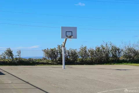 Exterior - 23 Wavecrest Dr, Daly City, CA 94015 photo 5 of 6